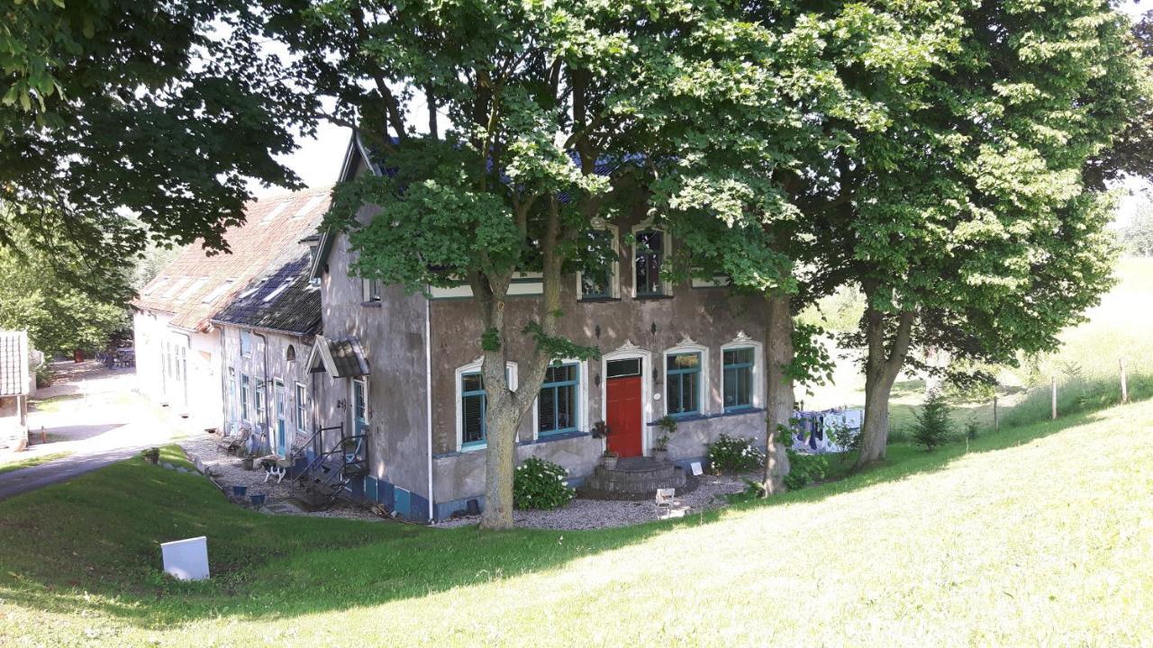 Bed and Breakfast Theetuin Onder De Pannen Lekkerkerk Exterior foto